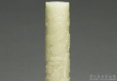 图片[3]-Jade flower holder with cloud and dragon decoration, Qing dynasty, Qianlong reign (1736-1795)-China Archive